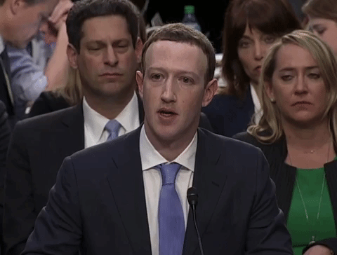 GIF av at Mark Zuckerberg sier beklager