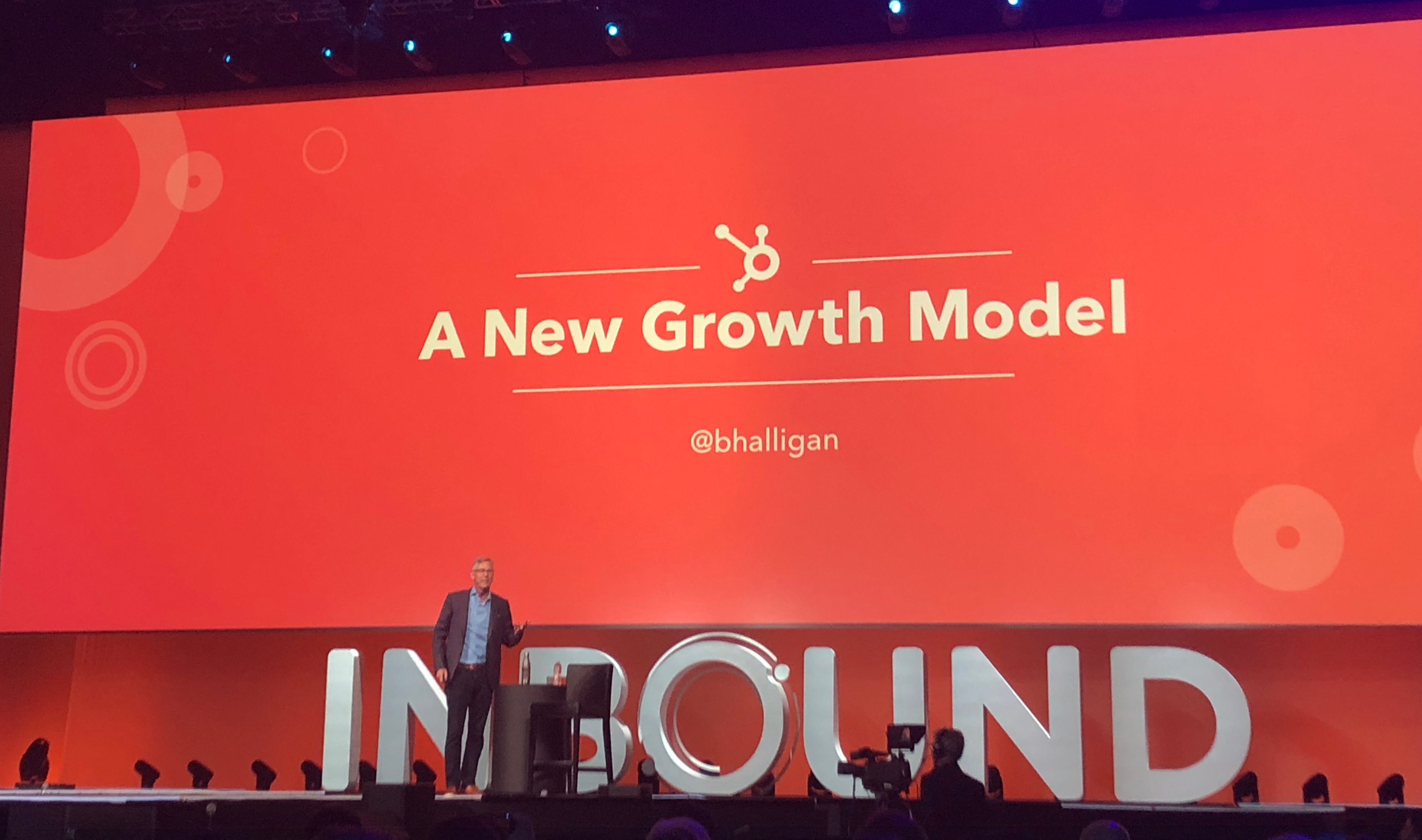 Brian Halligan om "a new growth model"